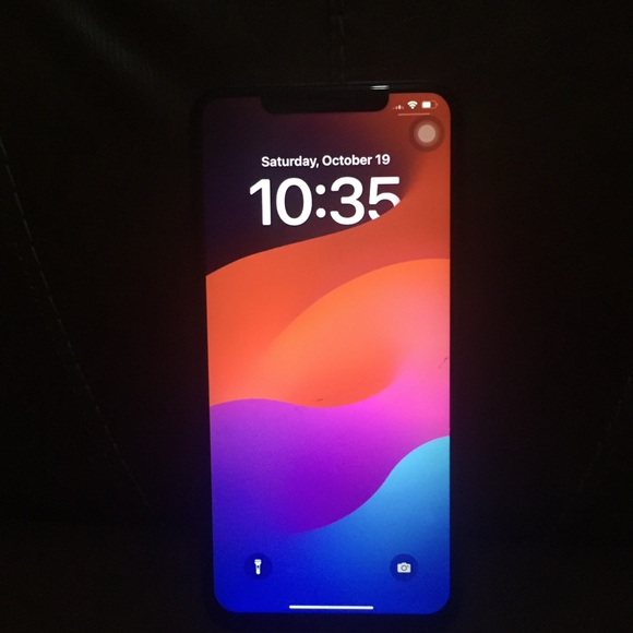 Trade or 200 iPhone sx max unlock to any battery 85% hmu for full dt